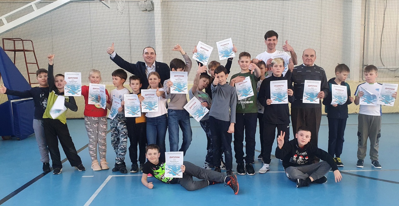 команды СЮТ и ДДТ.jpg команды СЮТ и ДДТ.jpg